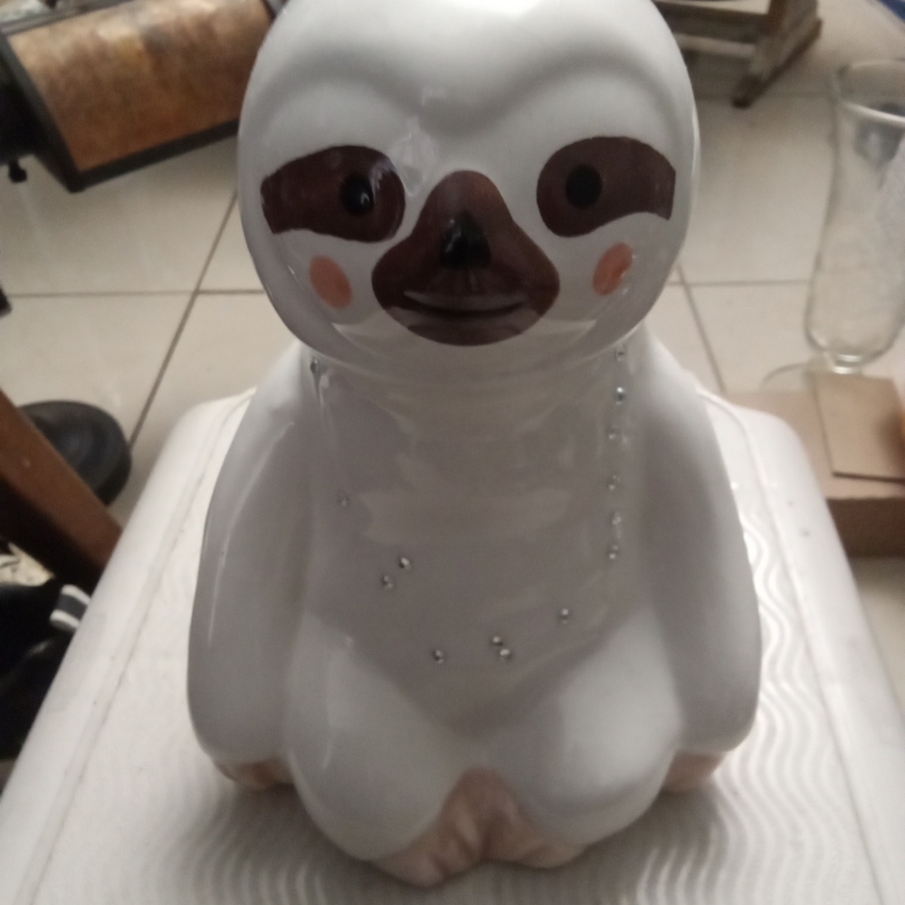Adorable Sloth Ceramic Figurine Coin Bank Piggy Bank ,super Cute No Cracks /chip